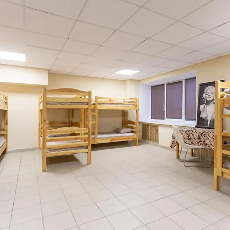 Easy Stay. No Problem Hostel